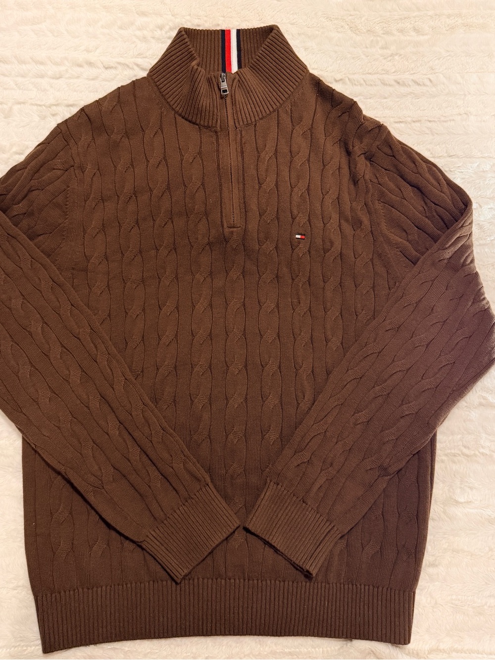 Tommy Hilfiger Men's Brown Cable Half-Zip Sweater heavy Size  large embroided